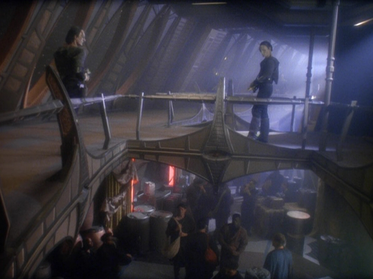 extant_StarTrek_DS9_5x08-ThingsPast_00295.jpg