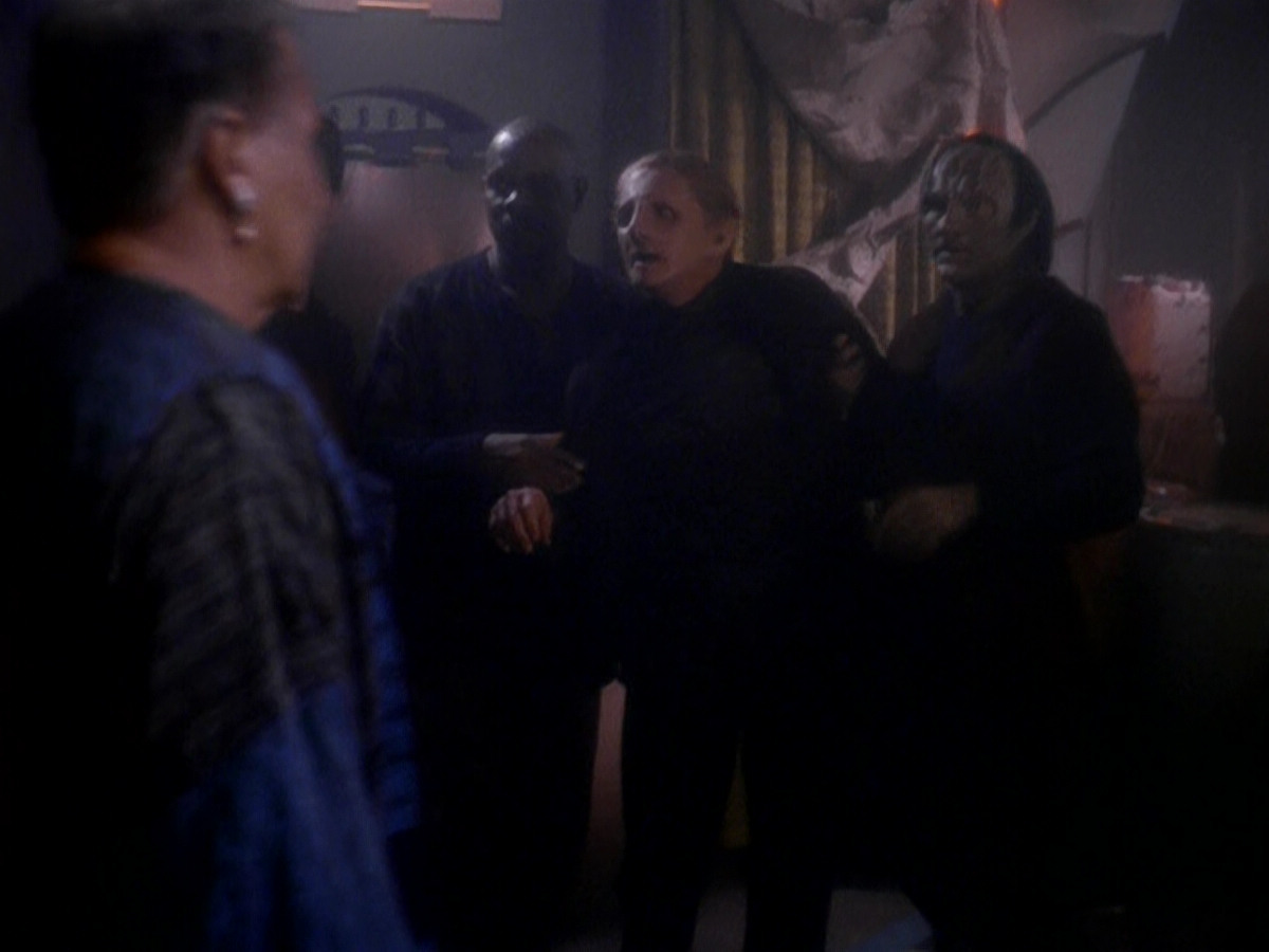 extant_StarTrek_DS9_5x08-ThingsPast_00510.jpg