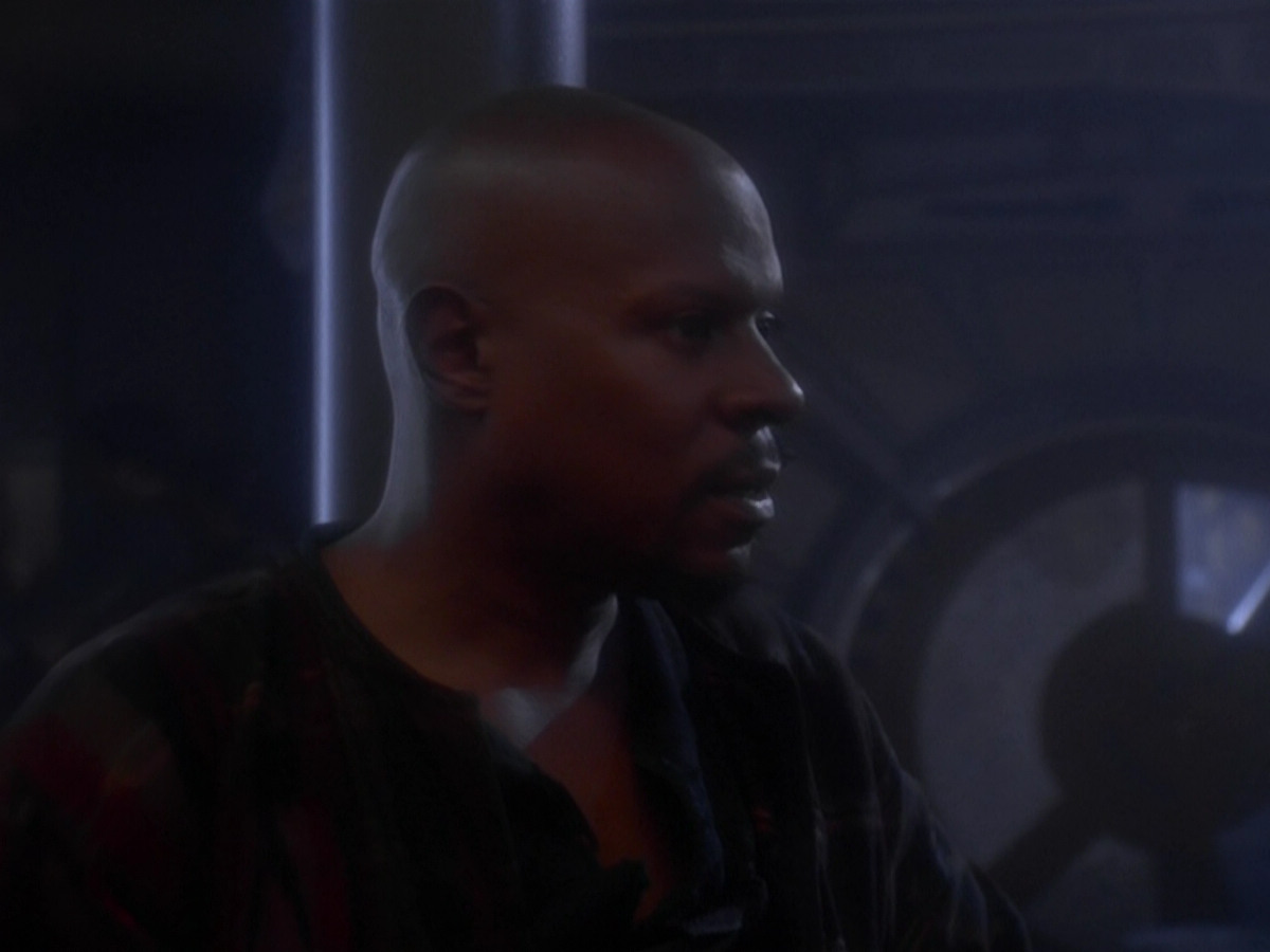 extant_StarTrek_DS9_5x08-ThingsPast_00680.jpg