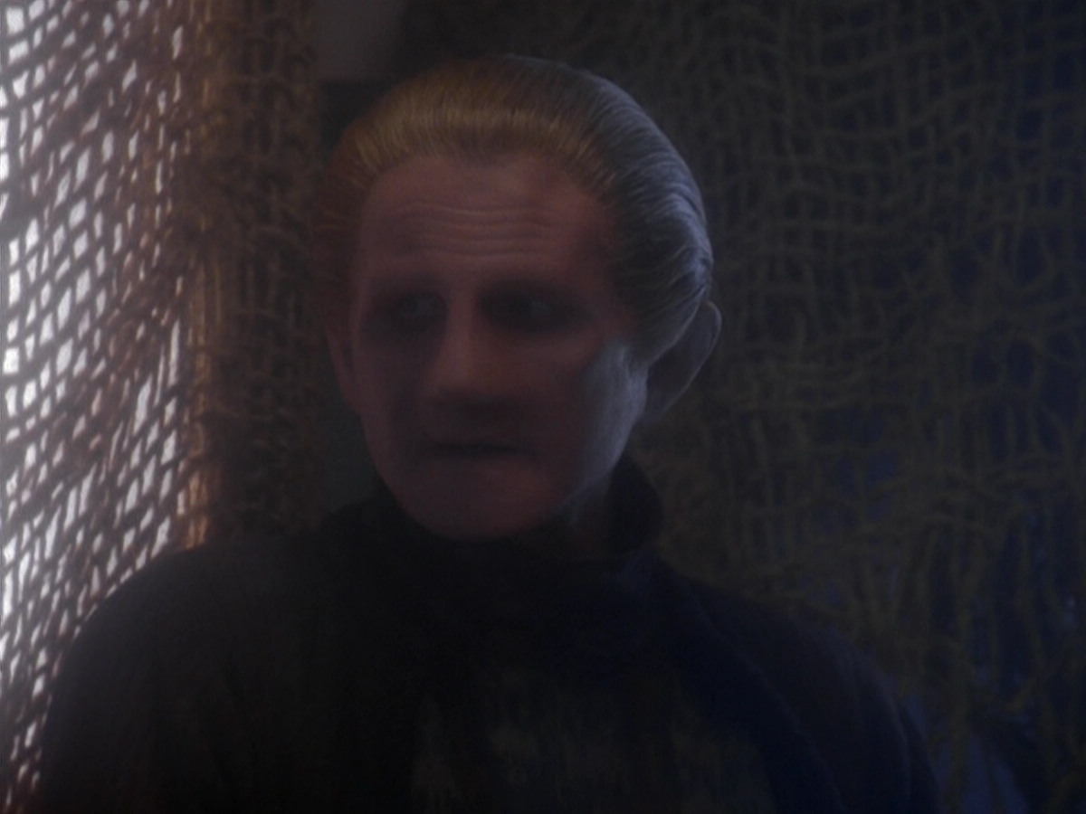 extant_StarTrek_DS9_5x08-ThingsPast_00688.jpg