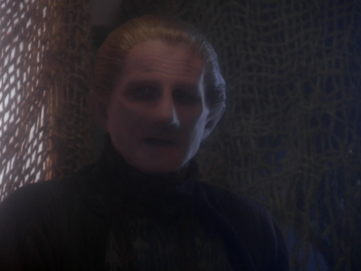 extant_StarTrek_DS9_5x08-ThingsPast_00729.jpg