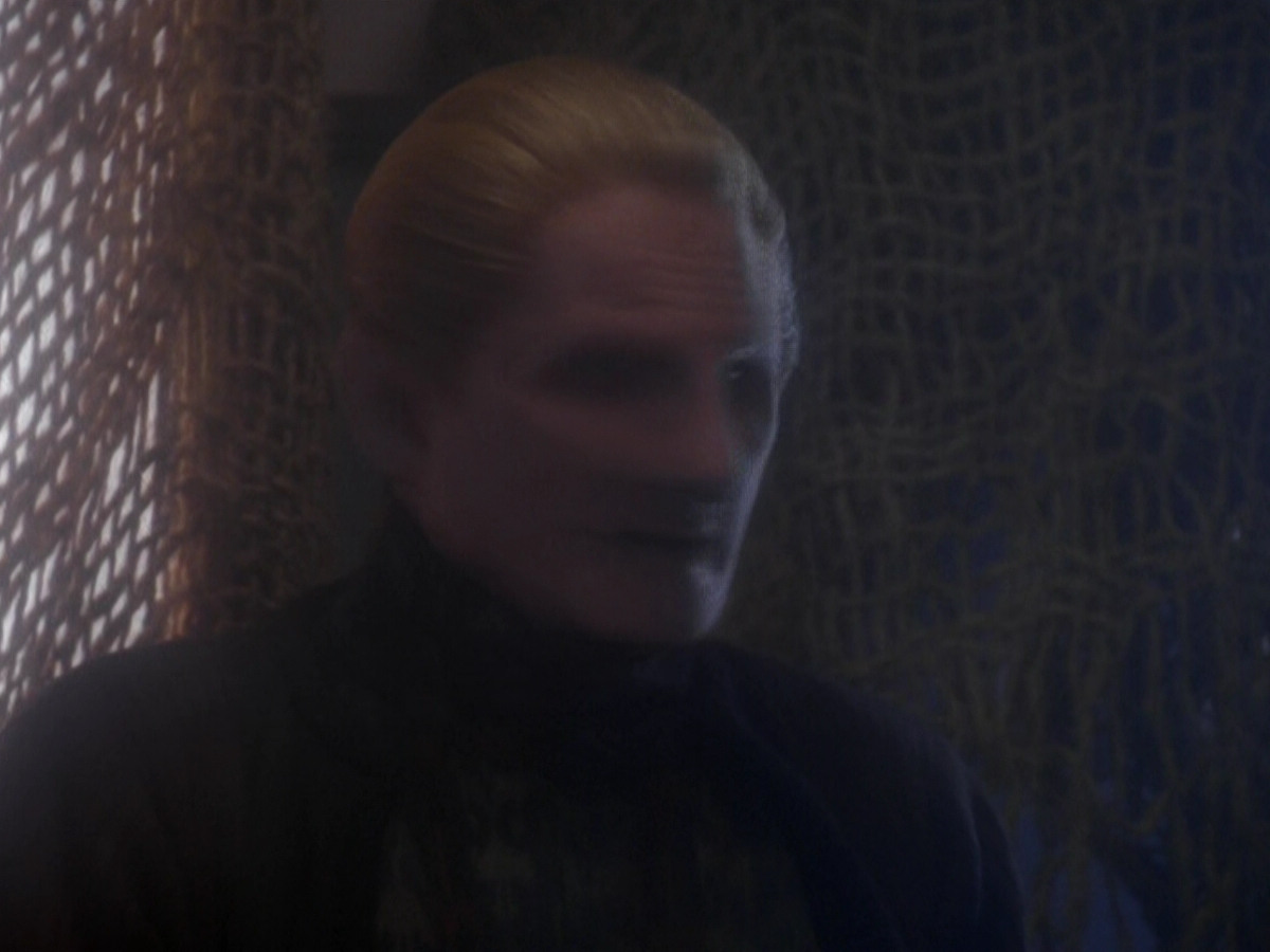 extant_StarTrek_DS9_5x08-ThingsPast_00730.jpg