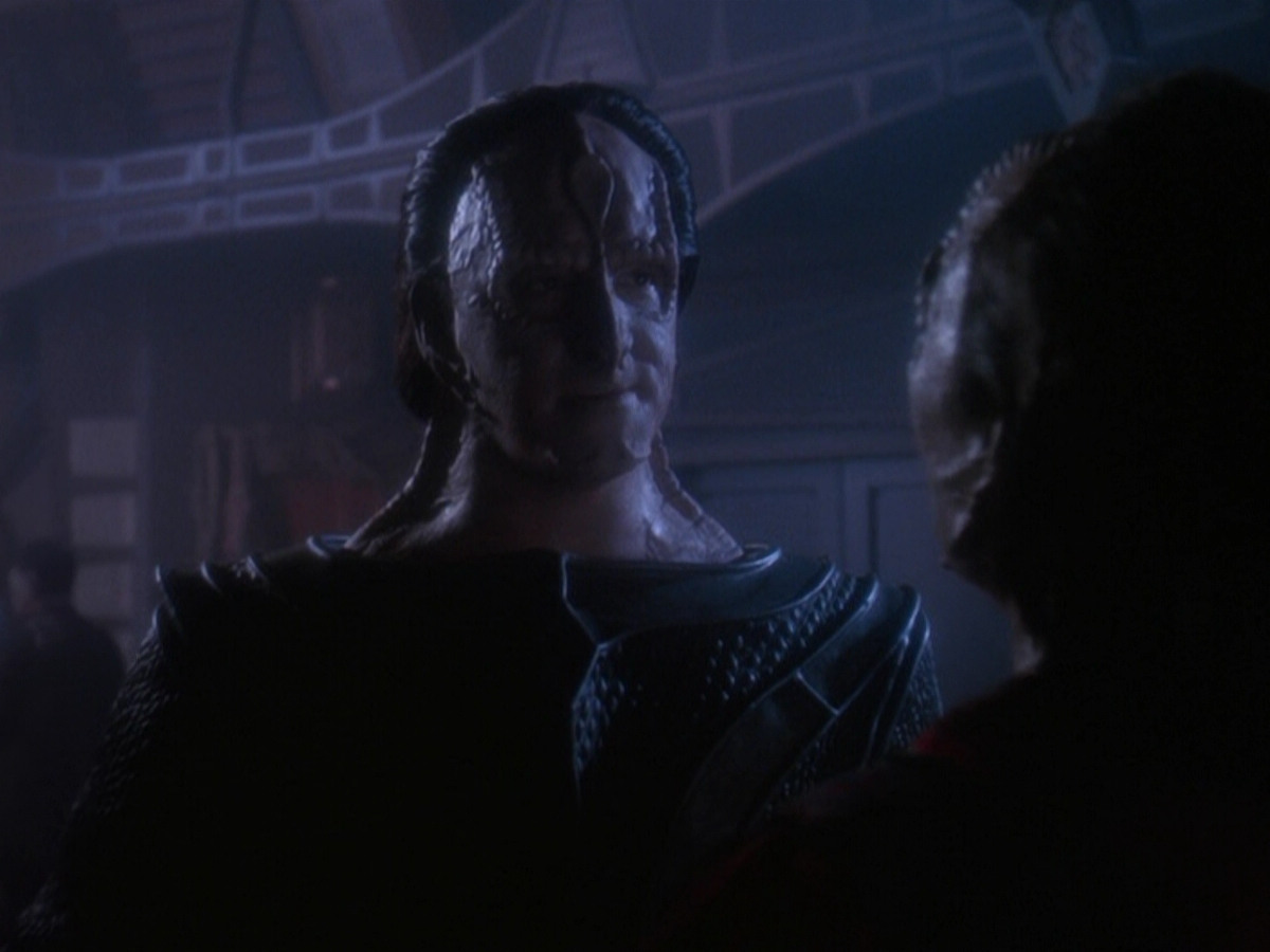 extant_StarTrek_DS9_5x08-ThingsPast_00910.jpg