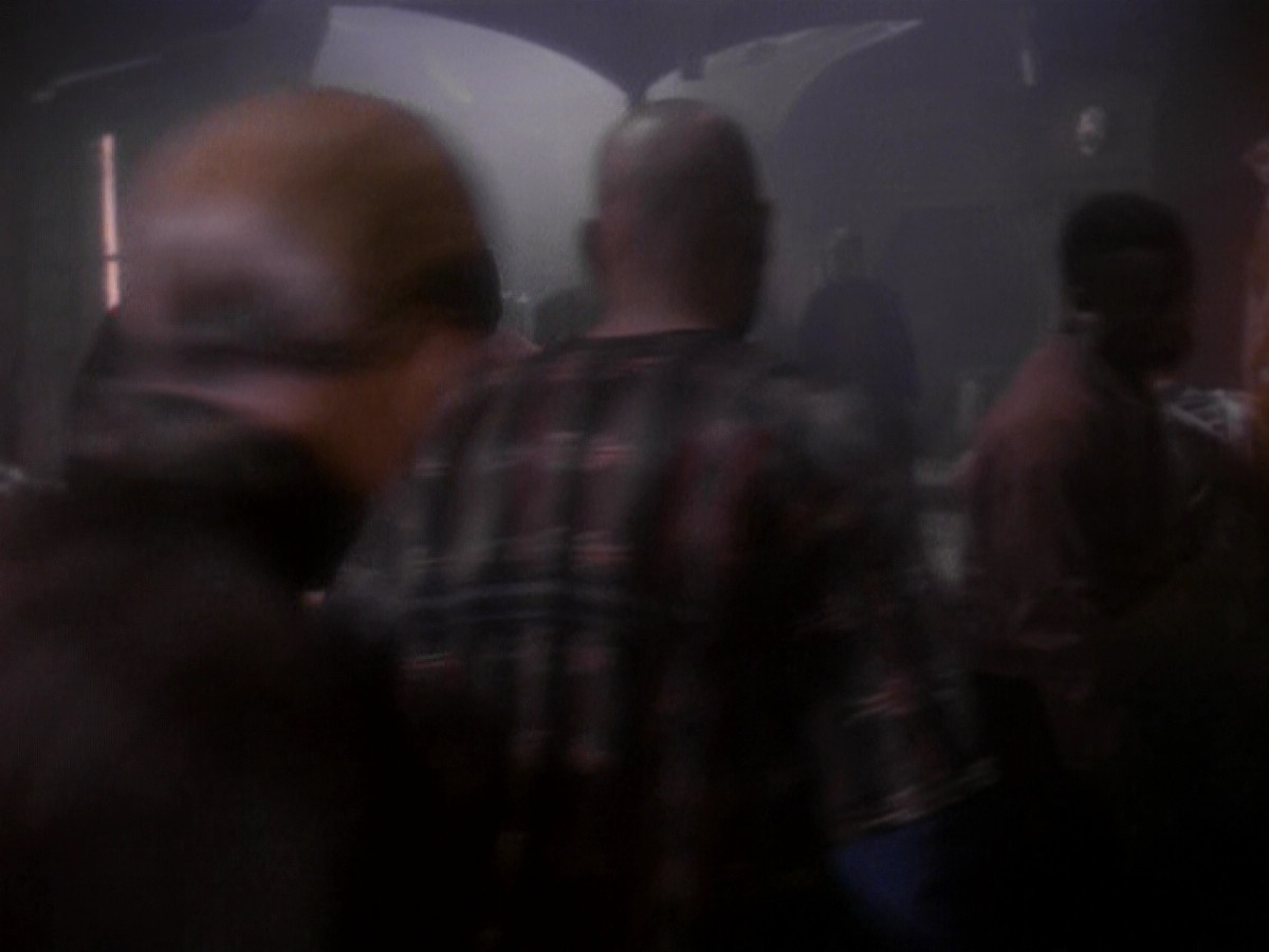 extant_StarTrek_DS9_5x08-ThingsPast_01116.jpg