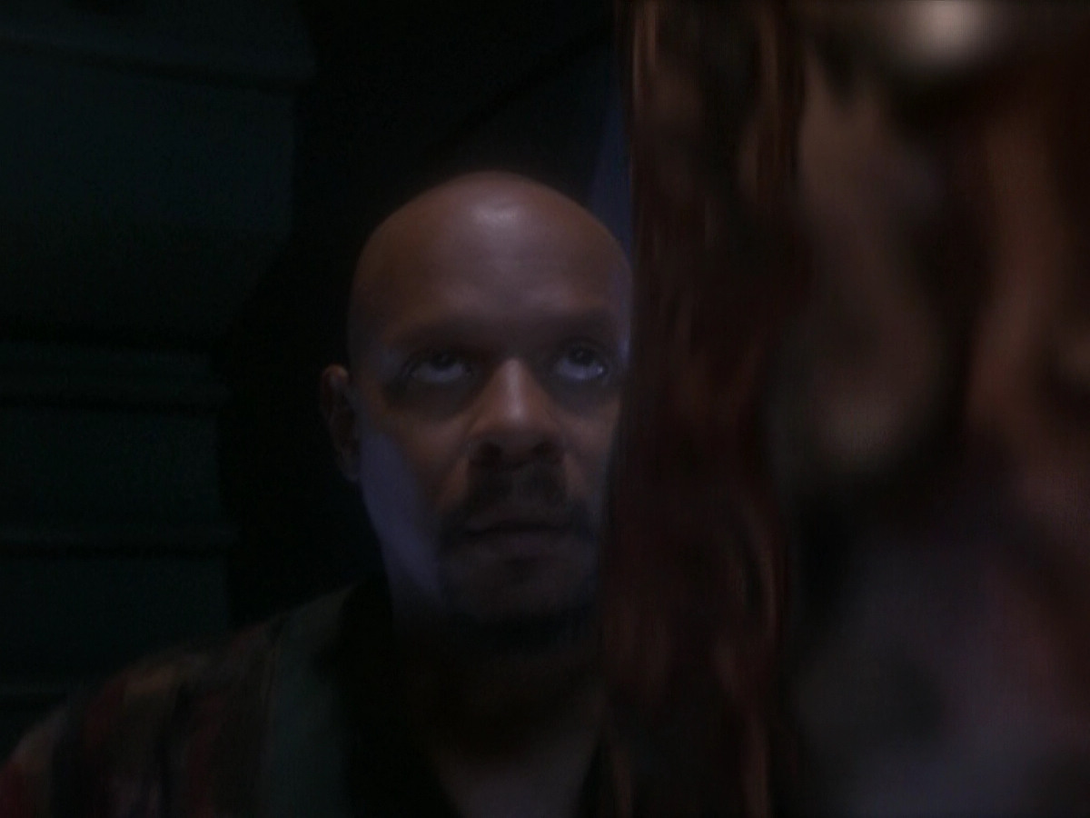 extant_StarTrek_DS9_5x08-ThingsPast_02871.jpg