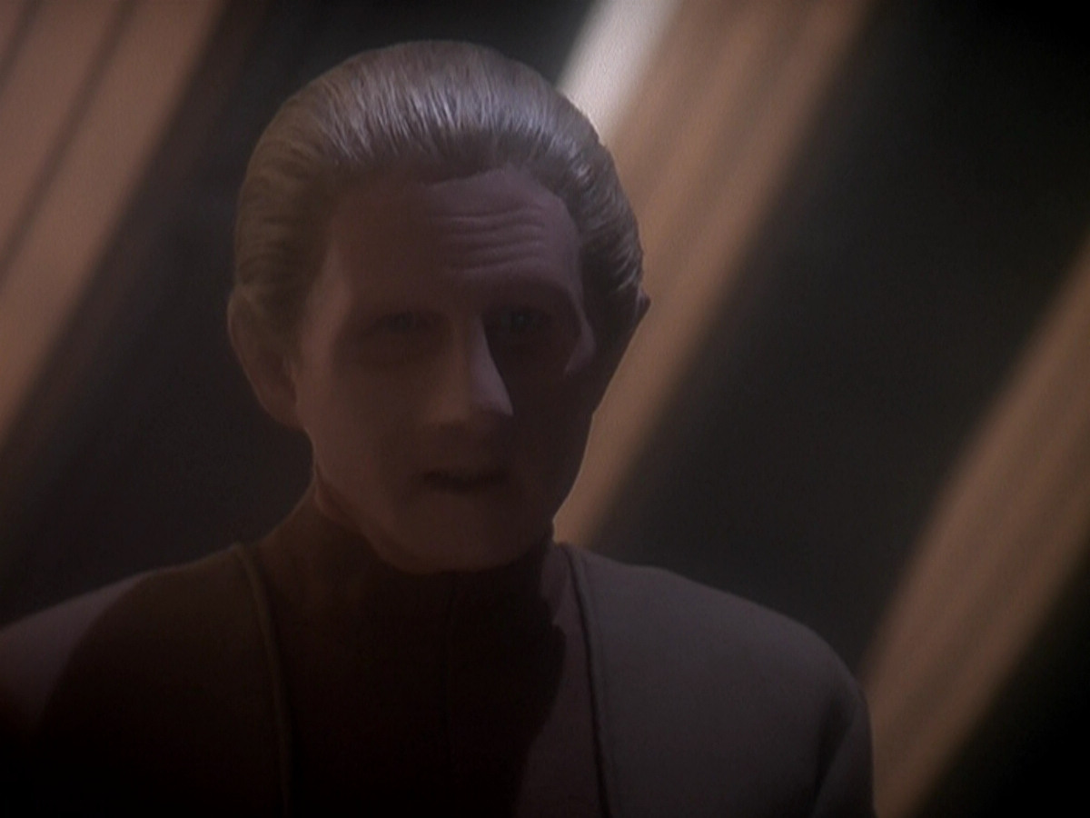 extant_StarTrek_DS9_5x08-ThingsPast_03371.jpg
