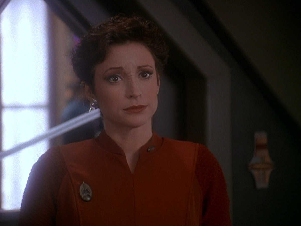 extant_StarTrek_DS9_5x08-ThingsPast_03760.jpg