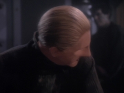extant_StarTrek_DS9_5x08-ThingsPast_02096.jpg