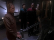 extant_StarTrek_DS9_5x08-ThingsPast_03353.jpg