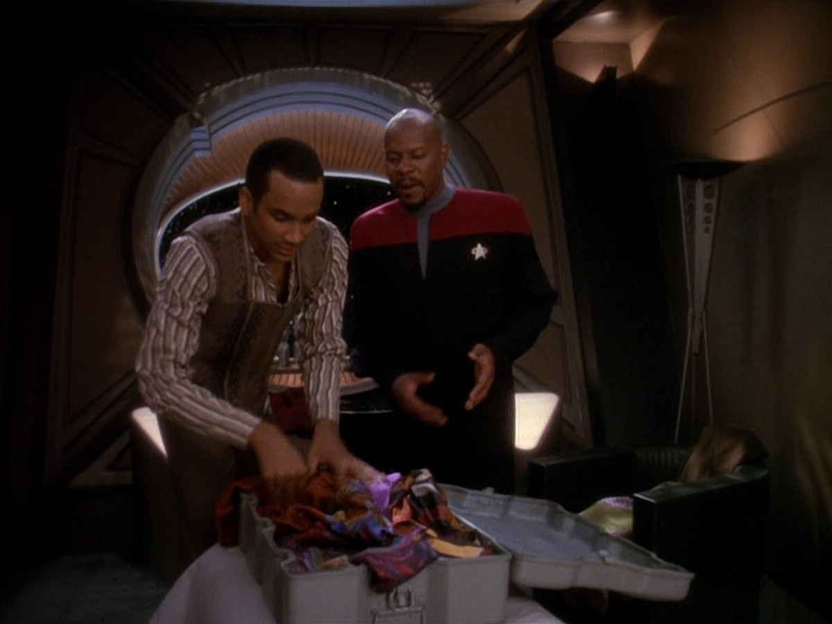 extant_StarTrek_DS9_5x09-TheAscent_00013.jpg