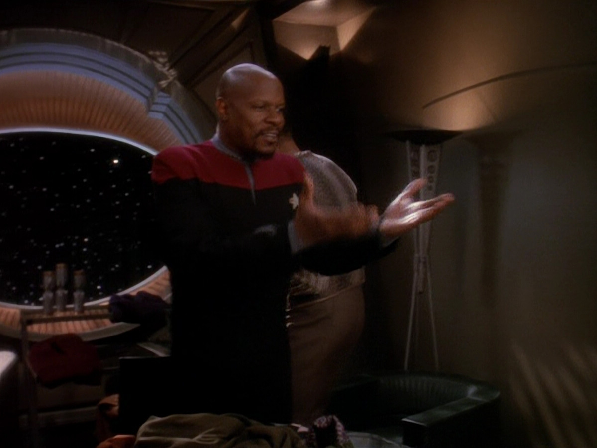 extant_StarTrek_DS9_5x09-TheAscent_00030.jpg