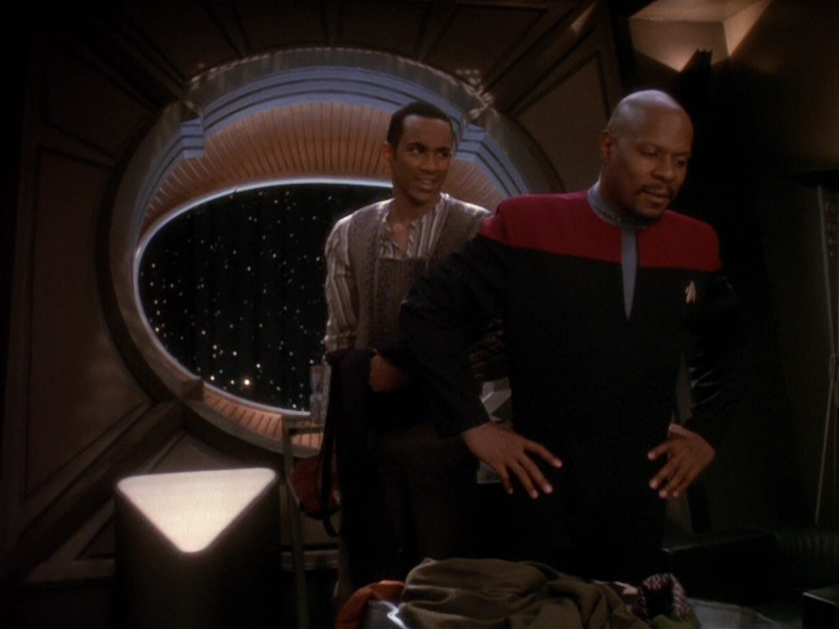 extant_StarTrek_DS9_5x09-TheAscent_00035.jpg