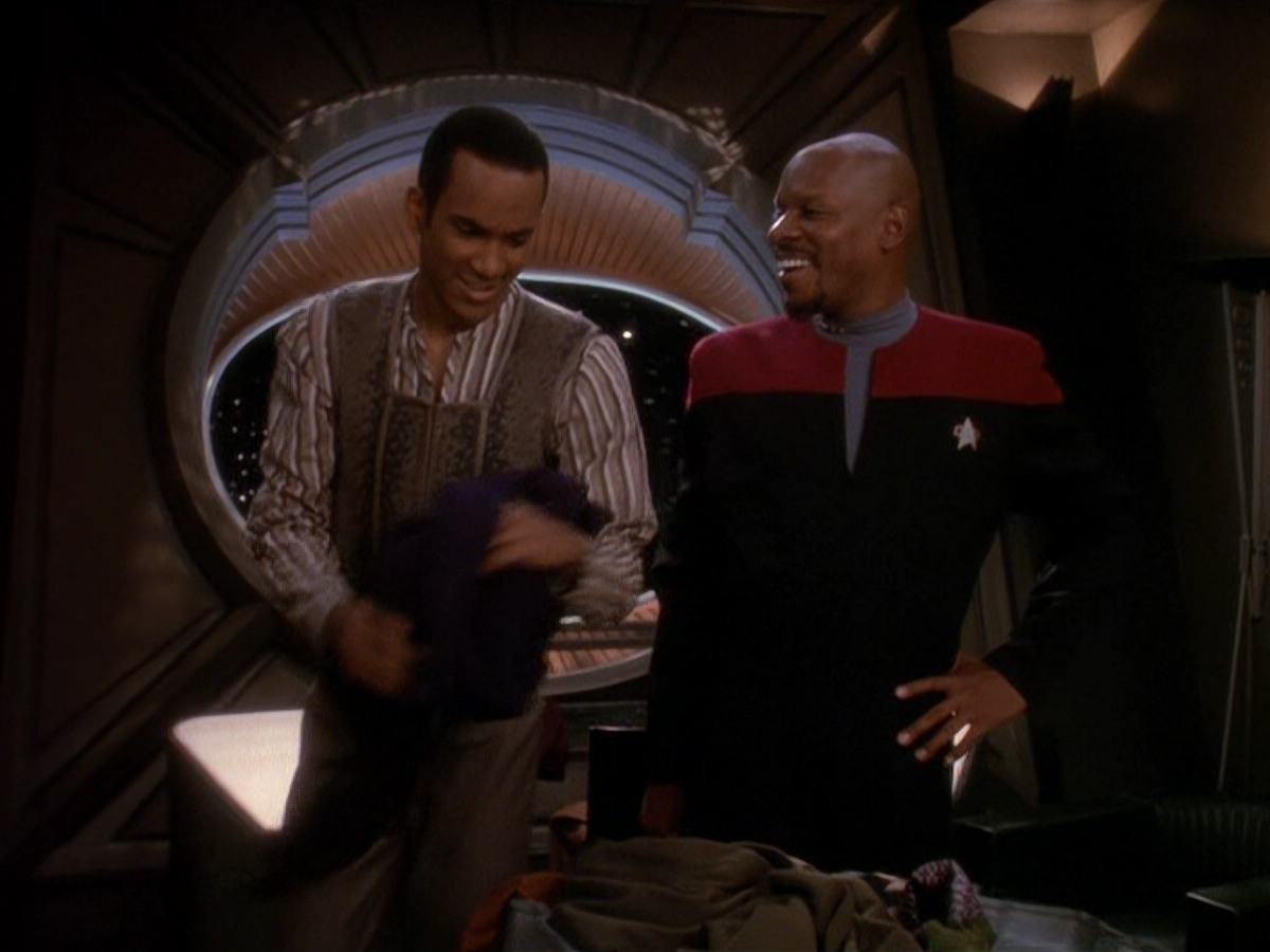 extant_StarTrek_DS9_5x09-TheAscent_00037.jpg