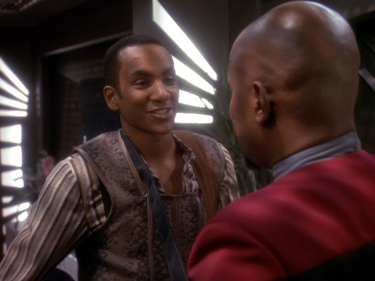 extant_StarTrek_DS9_5x09-TheAscent_00097.jpg