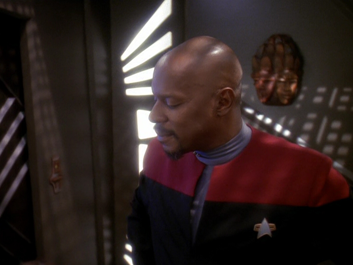 extant_StarTrek_DS9_5x09-TheAscent_00107.jpg