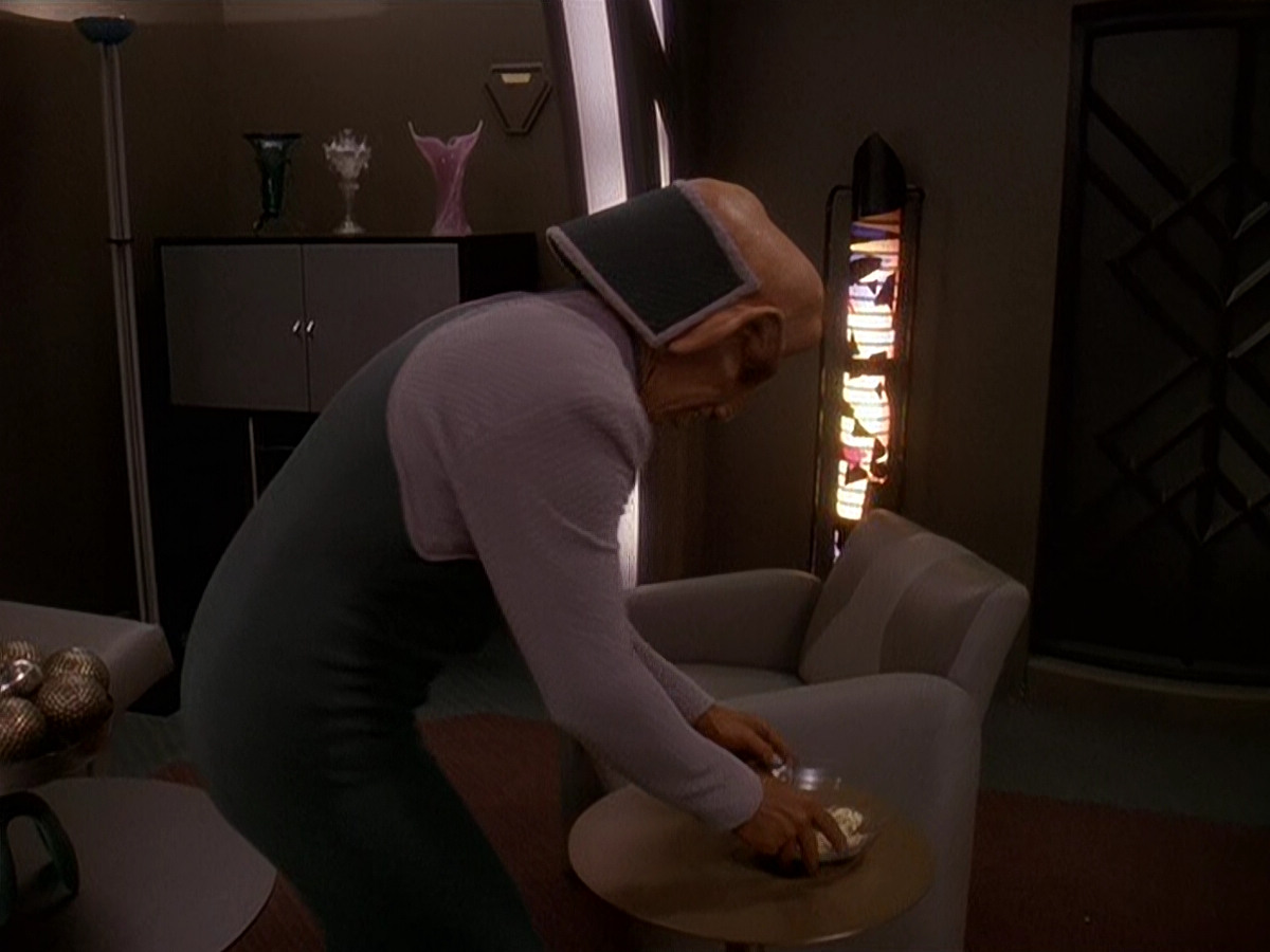 extant_StarTrek_DS9_5x09-TheAscent_00119.jpg