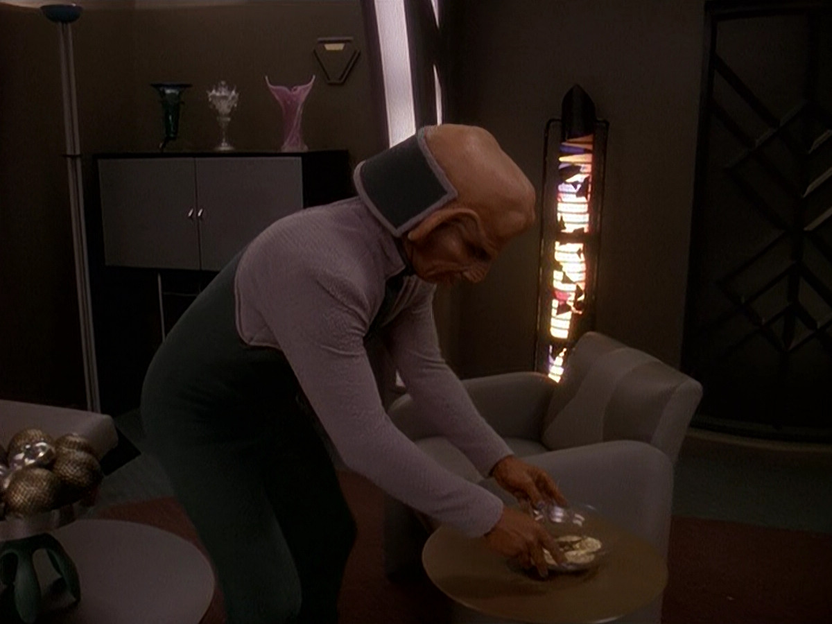extant_StarTrek_DS9_5x09-TheAscent_00120.jpg
