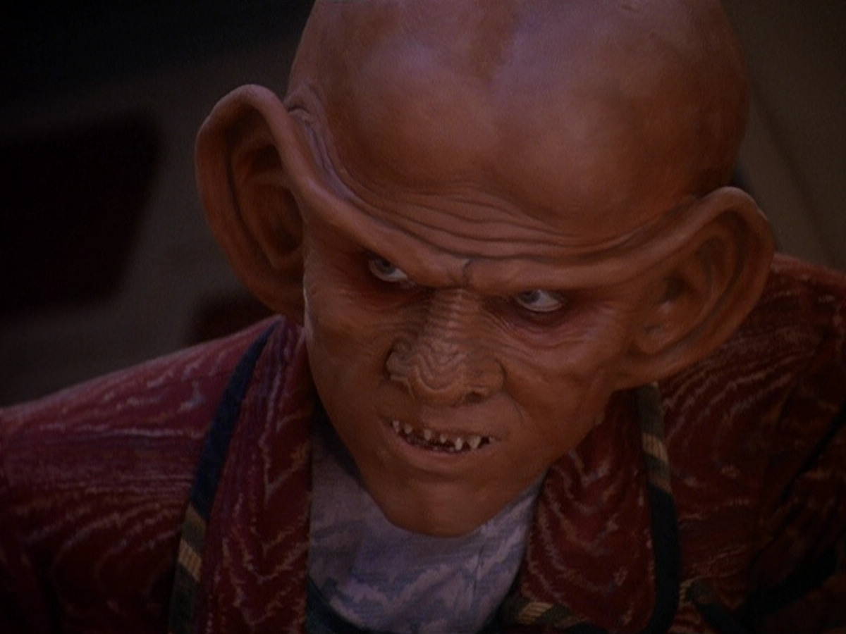 extant_StarTrek_DS9_5x09-TheAscent_00557.jpg
