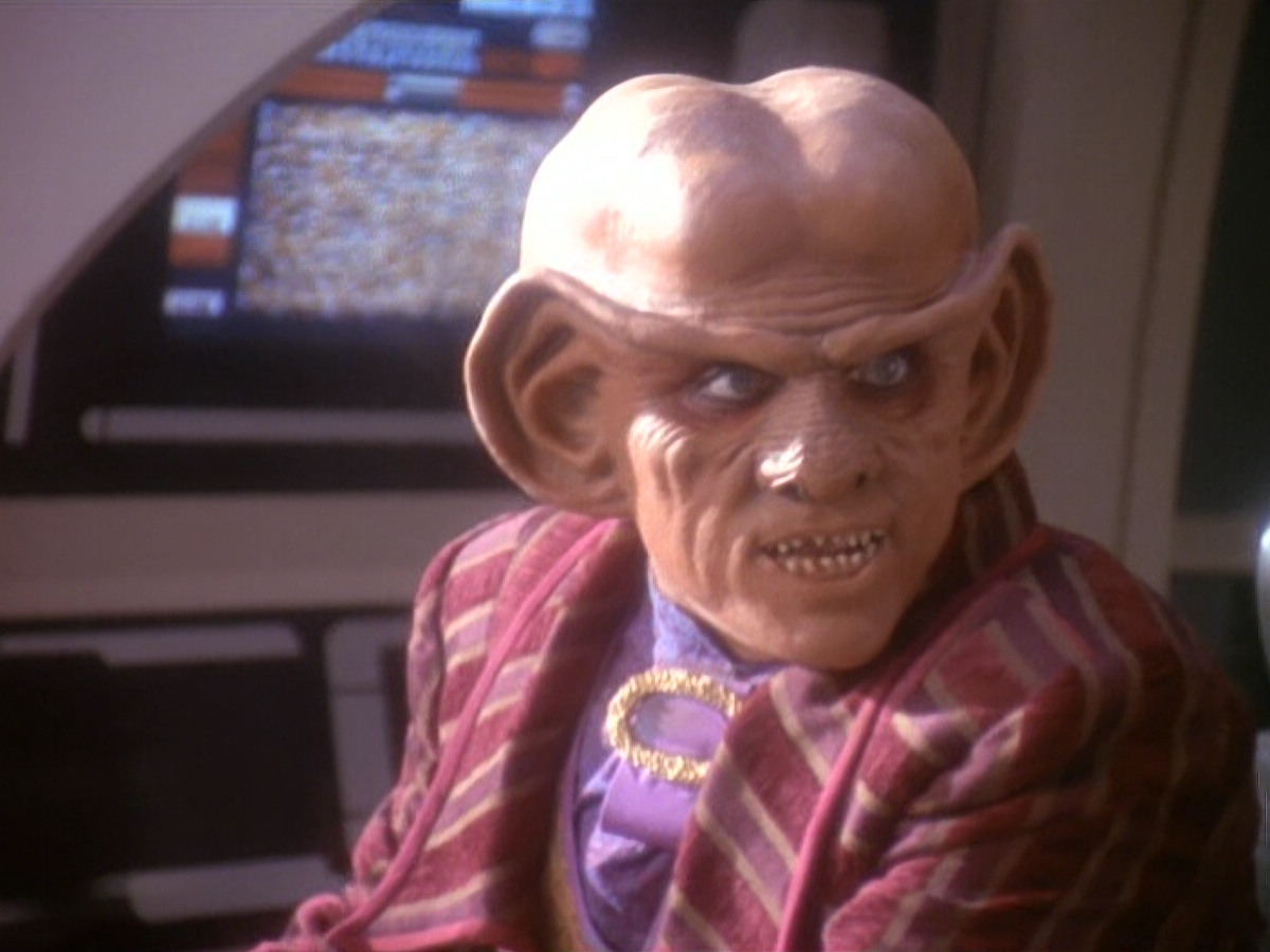 extant_StarTrek_DS9_5x09-TheAscent_01365.jpg