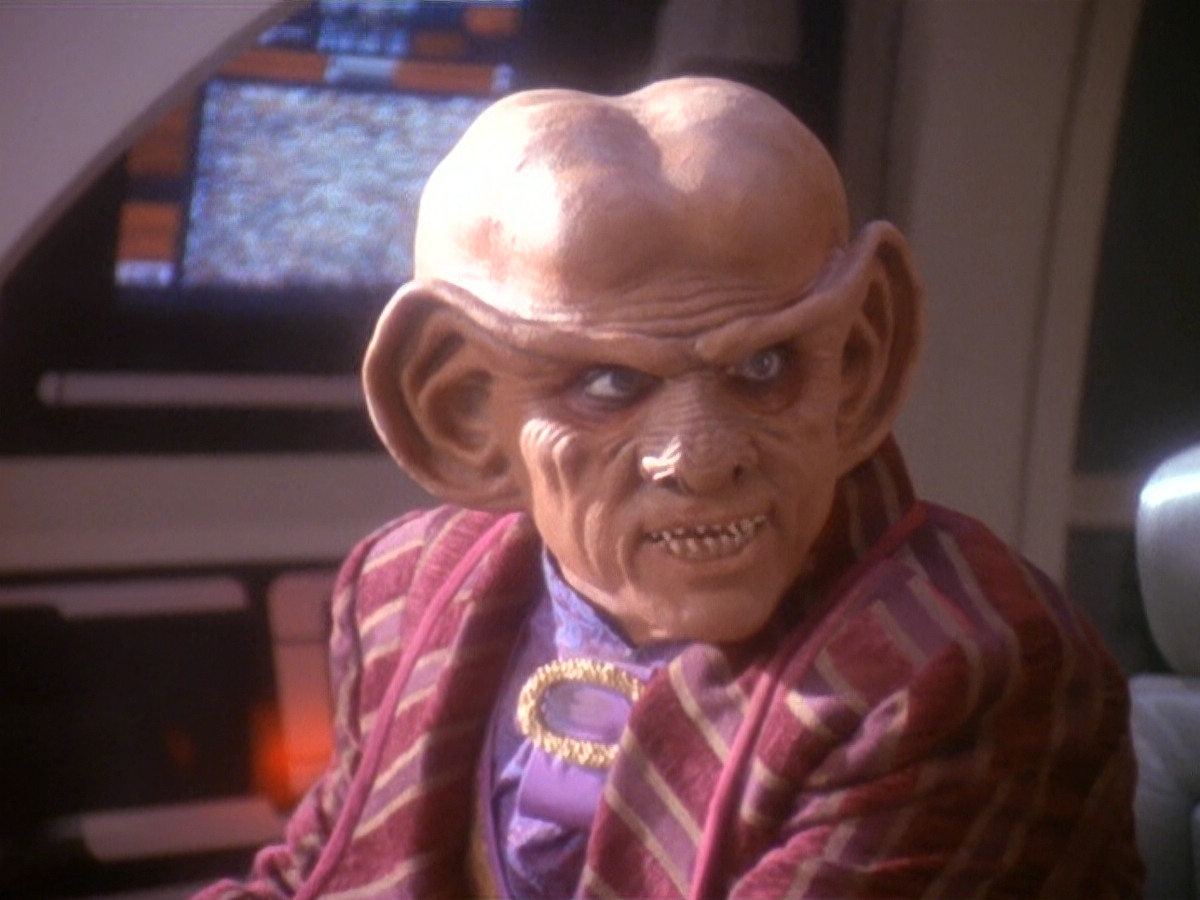 extant_StarTrek_DS9_5x09-TheAscent_01366.jpg