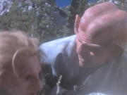 extant_StarTrek_DS9_5x09-TheAscent_03245.jpg