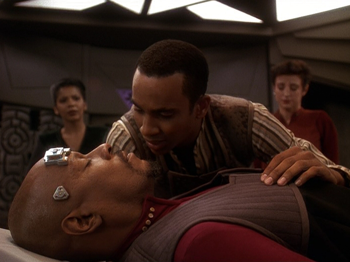 extant_StarTrek_DS9_5x10-Rapture_03298.jpg