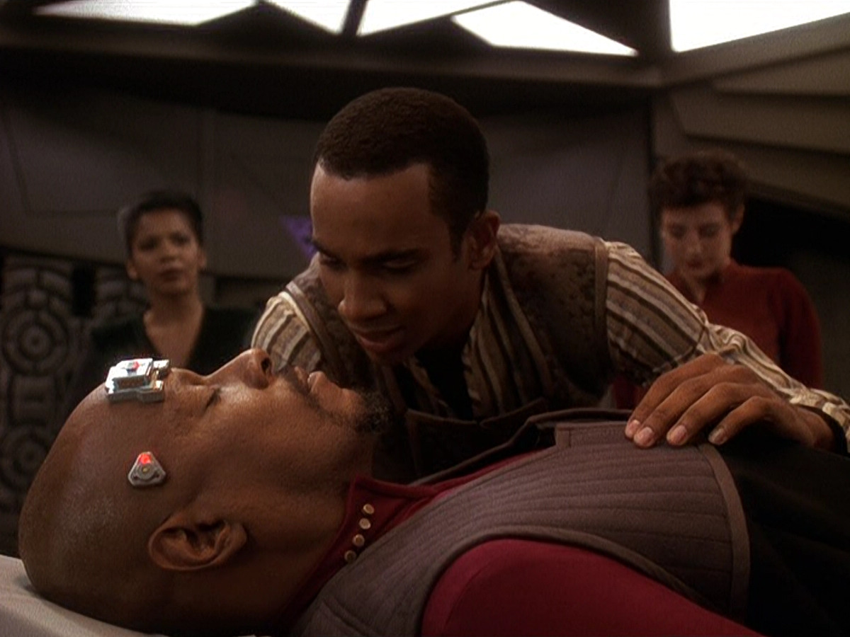 extant_StarTrek_DS9_5x10-Rapture_03299.jpg