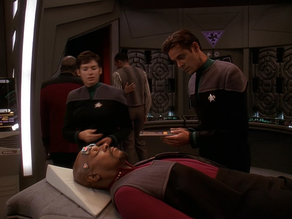extant_StarTrek_DS9_5x10-Rapture_03347.jpg