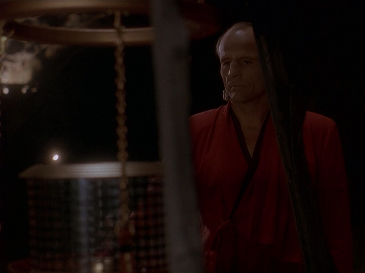 extant_StarTrek_DS9_5x11-TheDarknessAndTheLight_00046.jpg