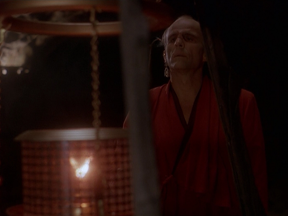 extant_StarTrek_DS9_5x11-TheDarknessAndTheLight_00054.jpg