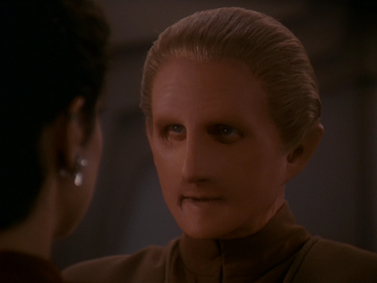 extant_StarTrek_DS9_5x11-TheDarknessAndTheLight_00187.jpg