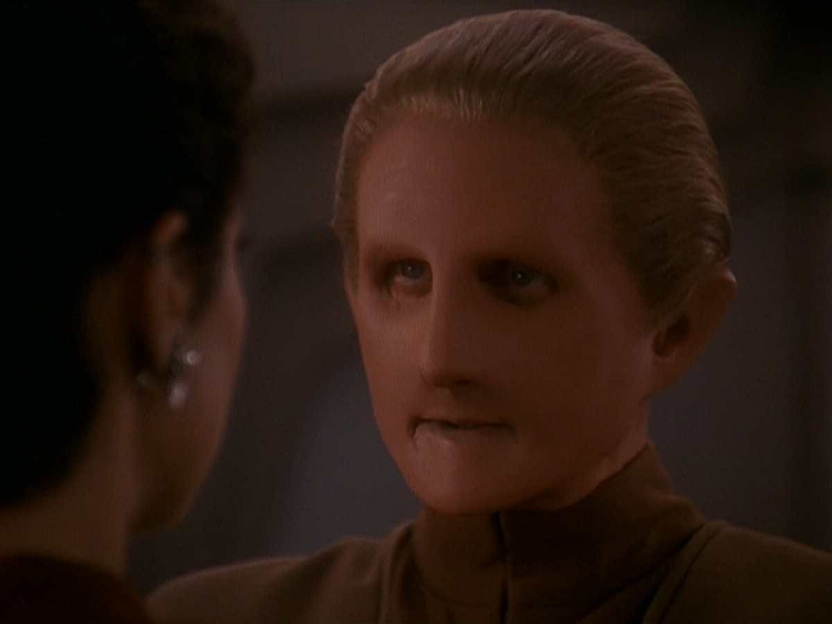 extant_StarTrek_DS9_5x11-TheDarknessAndTheLight_00191.jpg
