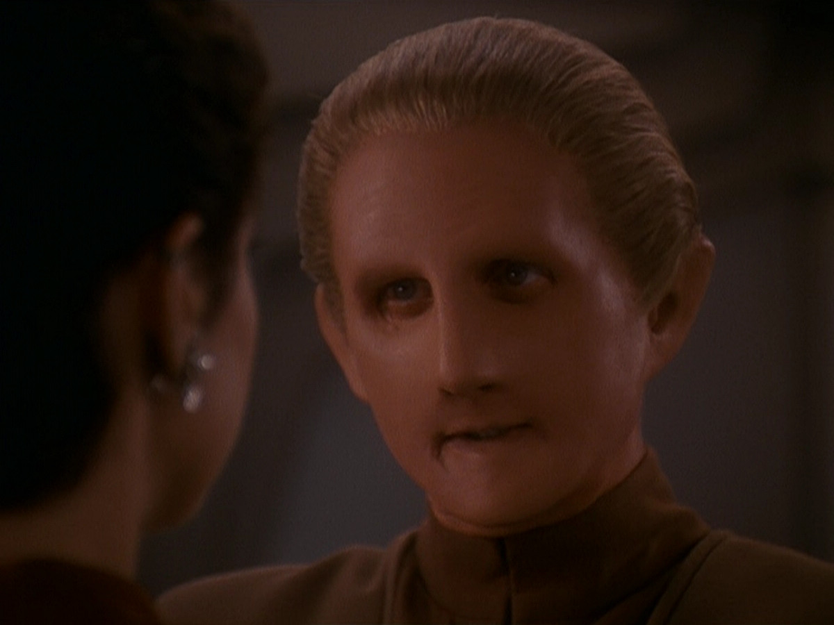 extant_StarTrek_DS9_5x11-TheDarknessAndTheLight_00204.jpg