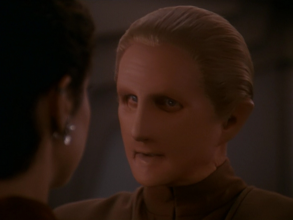 extant_StarTrek_DS9_5x11-TheDarknessAndTheLight_00205.jpg