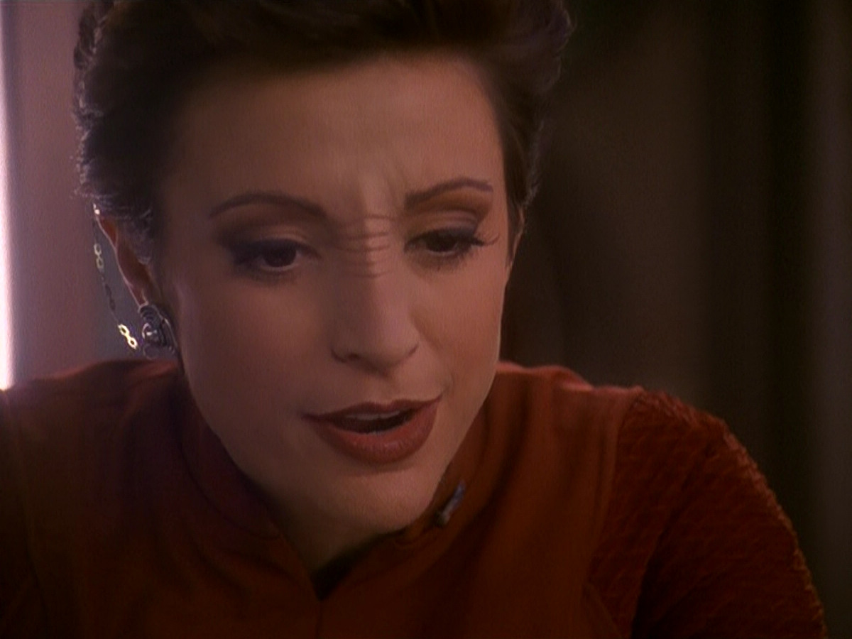 extant_StarTrek_DS9_5x11-TheDarknessAndTheLight_00606.jpg