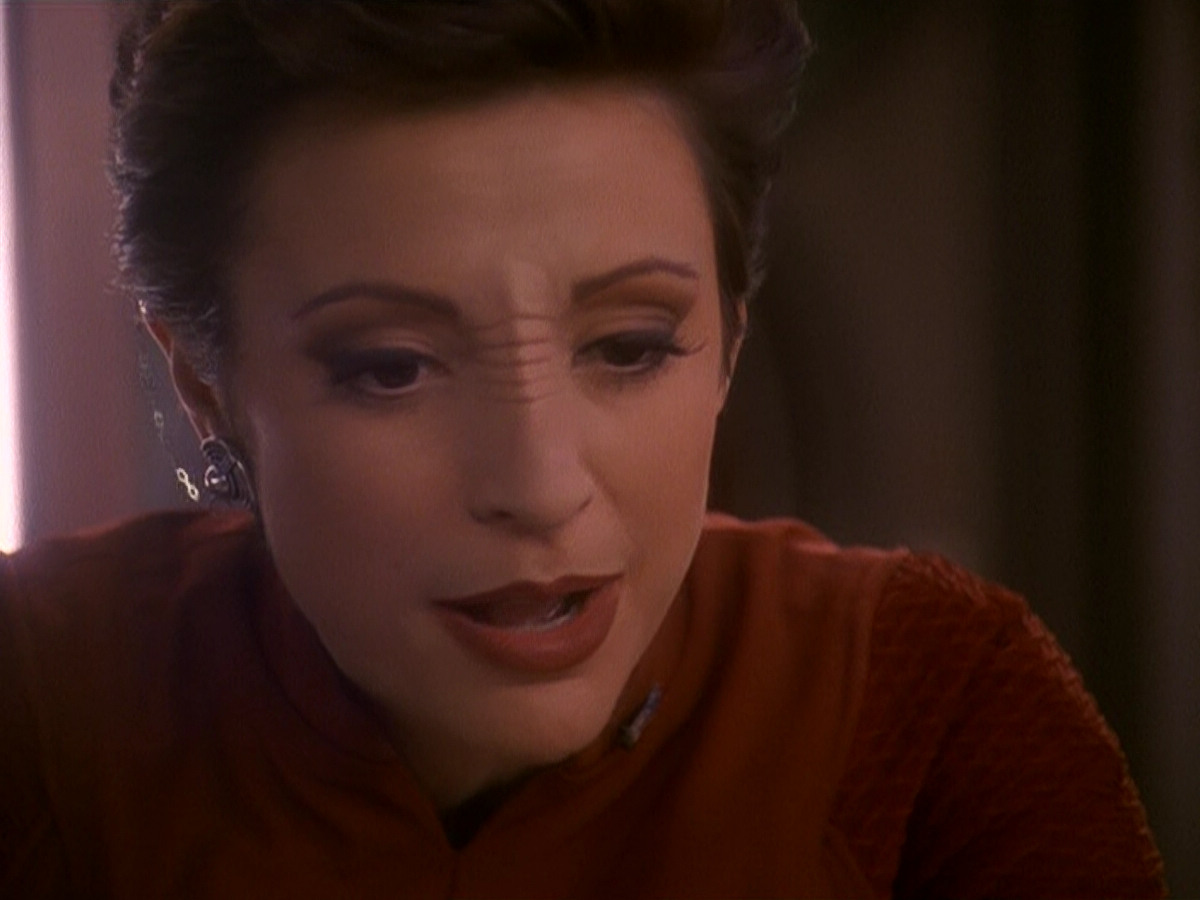 extant_StarTrek_DS9_5x11-TheDarknessAndTheLight_00608.jpg