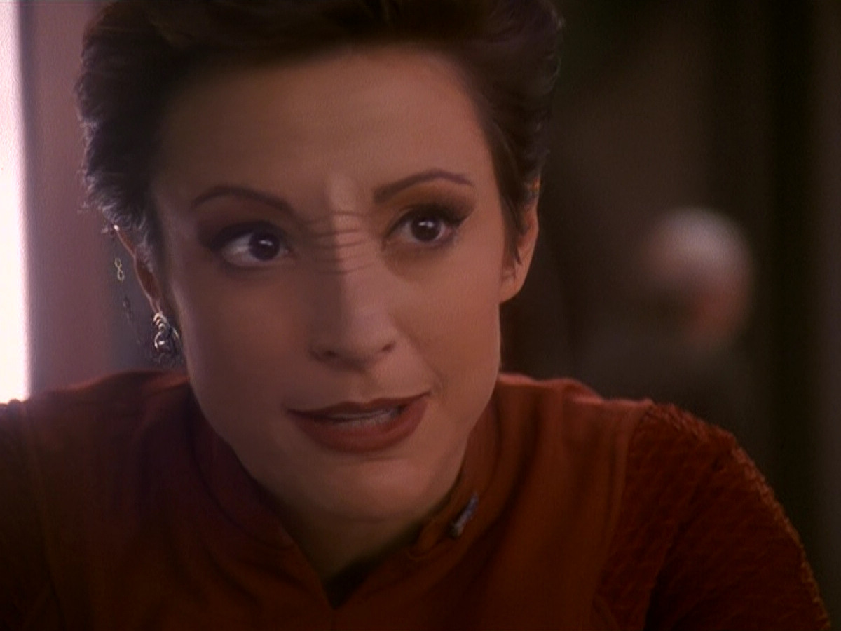 extant_StarTrek_DS9_5x11-TheDarknessAndTheLight_00614.jpg