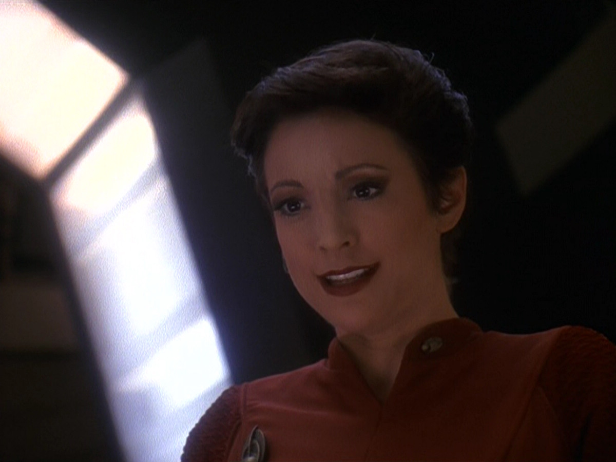 extant_StarTrek_DS9_5x11-TheDarknessAndTheLight_00826.jpg