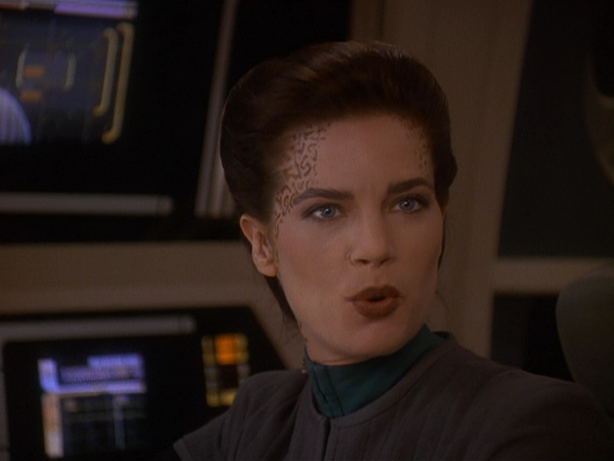 extant_StarTrek_DS9_5x11-TheDarknessAndTheLight_00898.jpg