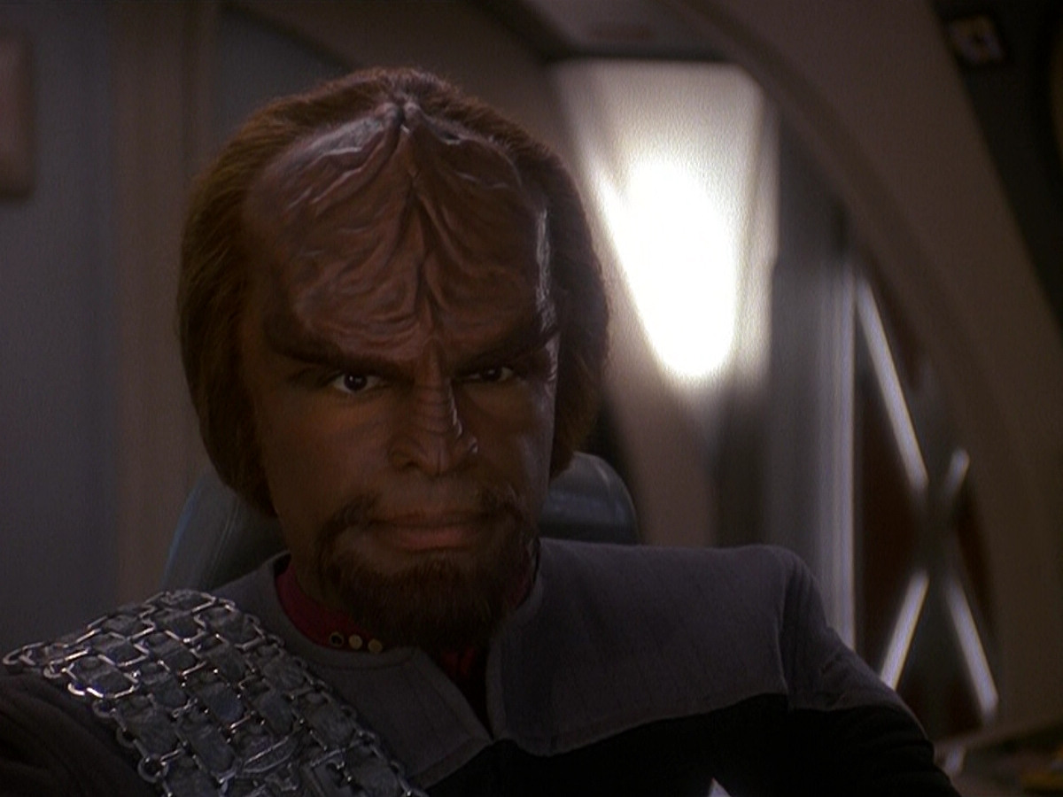extant_StarTrek_DS9_5x11-TheDarknessAndTheLight_00907.jpg
