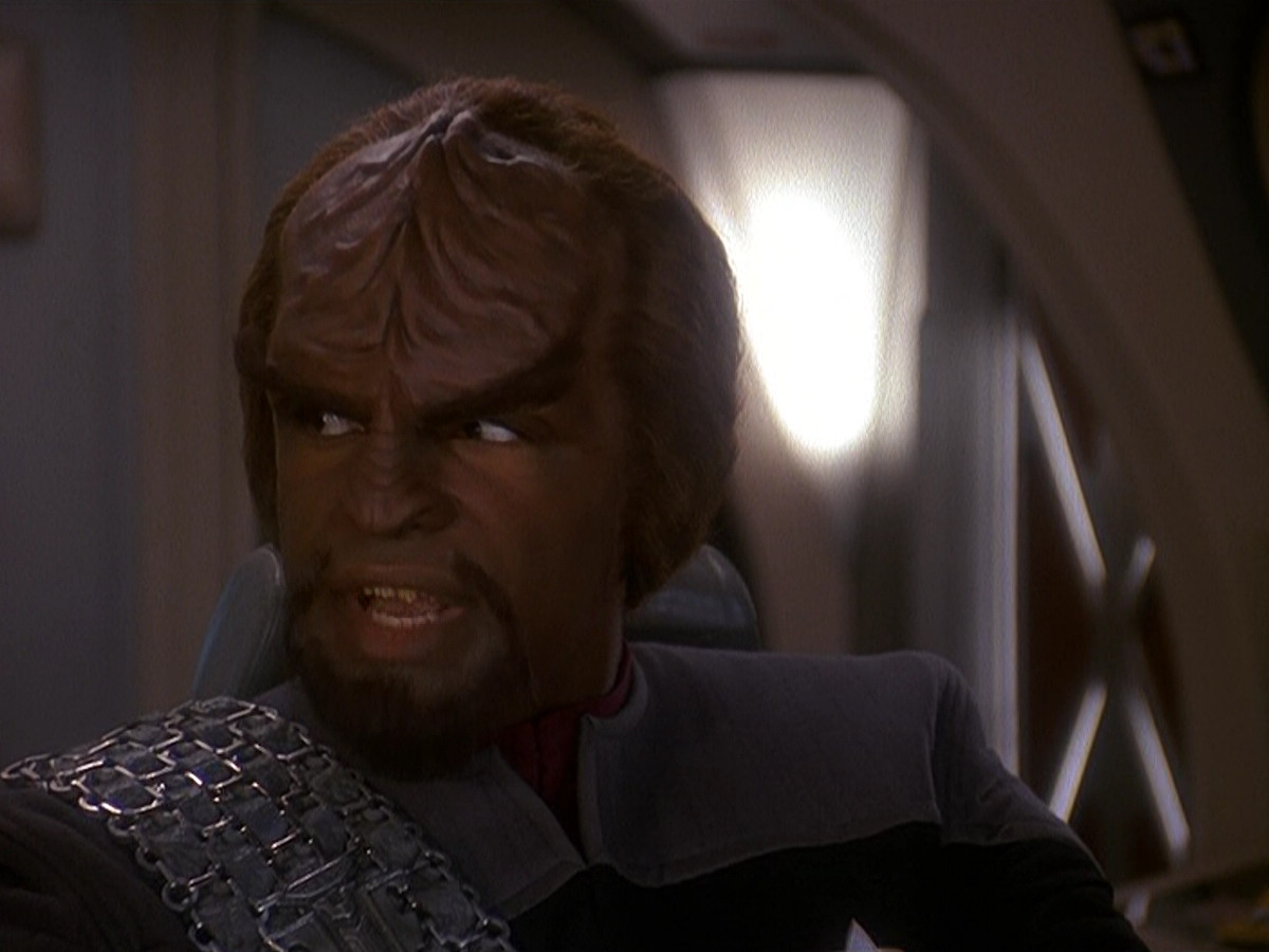 extant_StarTrek_DS9_5x11-TheDarknessAndTheLight_00912.jpg