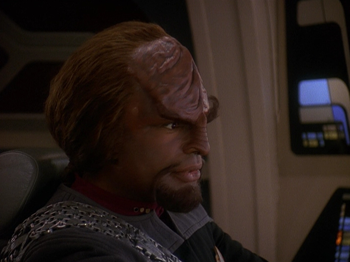 extant_StarTrek_DS9_5x11-TheDarknessAndTheLight_00929.jpg