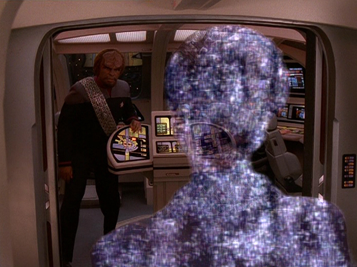 extant_StarTrek_DS9_5x11-TheDarknessAndTheLight_00952.jpg