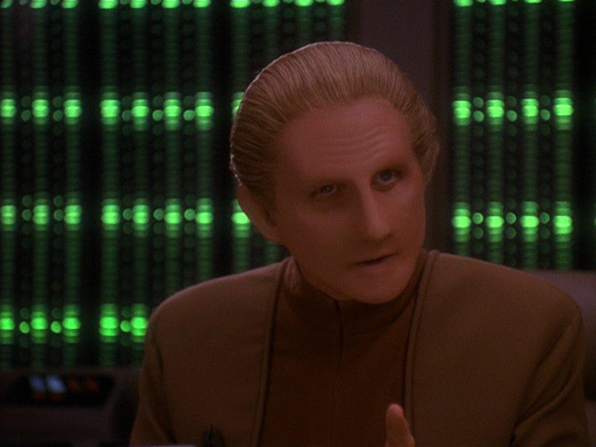 extant_StarTrek_DS9_5x11-TheDarknessAndTheLight_01325.jpg