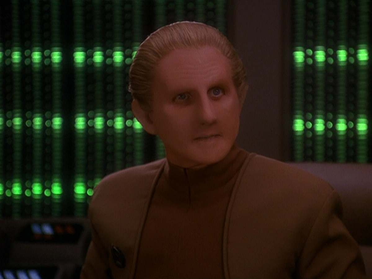 extant_StarTrek_DS9_5x11-TheDarknessAndTheLight_01361.jpg