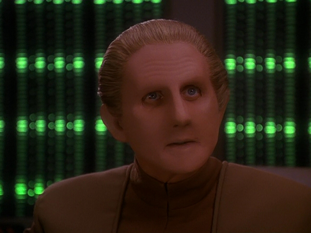 extant_StarTrek_DS9_5x11-TheDarknessAndTheLight_01379.jpg