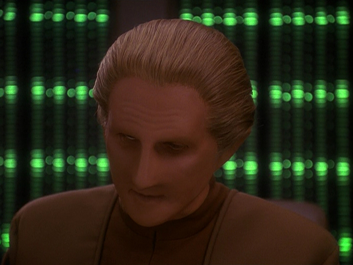 extant_StarTrek_DS9_5x11-TheDarknessAndTheLight_01417.jpg