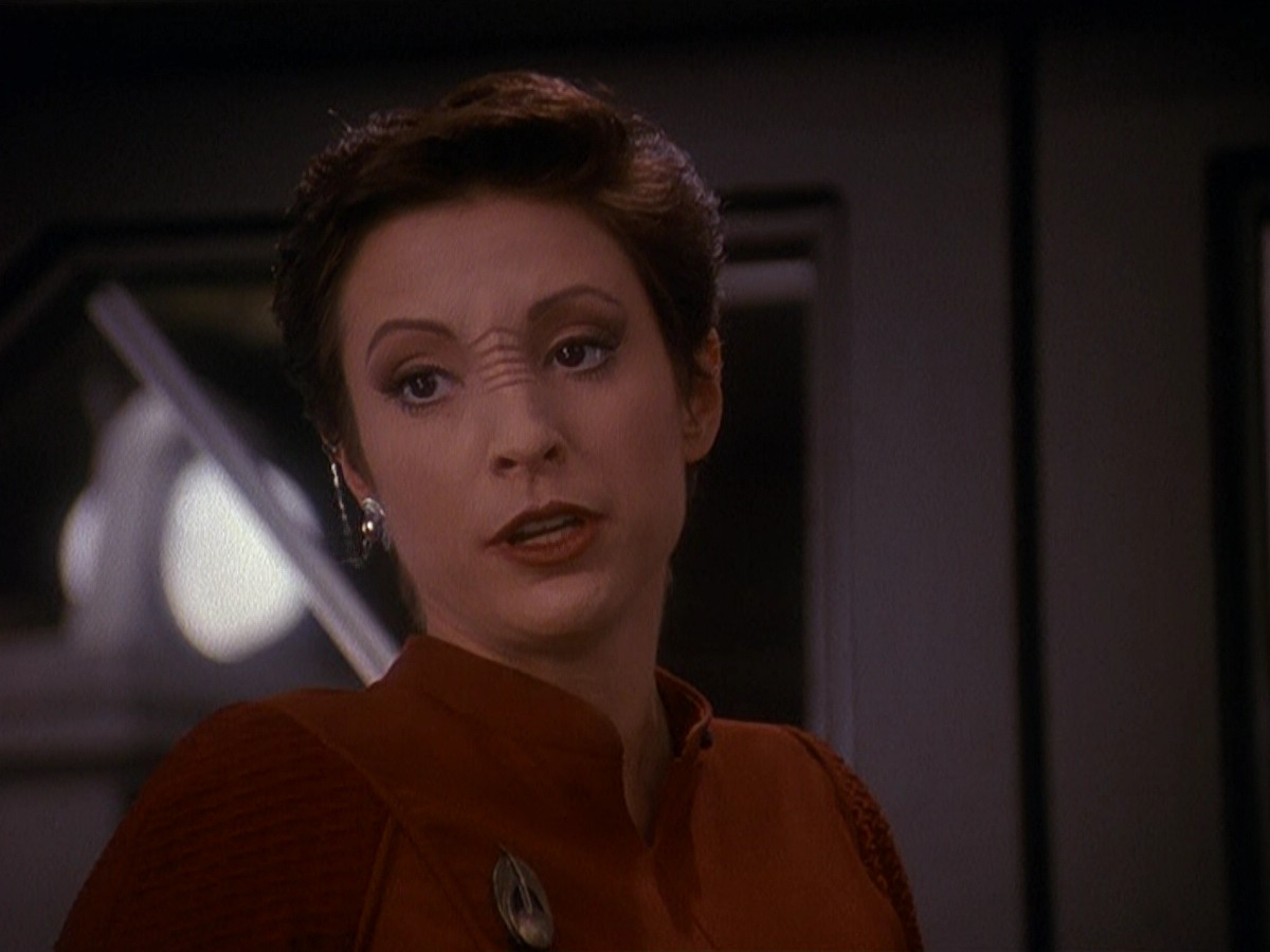 extant_StarTrek_DS9_5x11-TheDarknessAndTheLight_01449.jpg