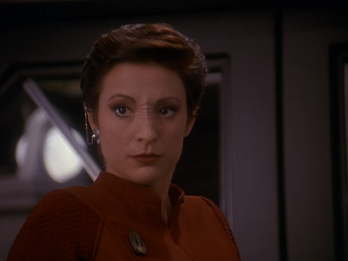 extant_StarTrek_DS9_5x11-TheDarknessAndTheLight_01453.jpg