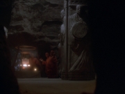 extant_StarTrek_DS9_5x11-TheDarknessAndTheLight_00105.jpg